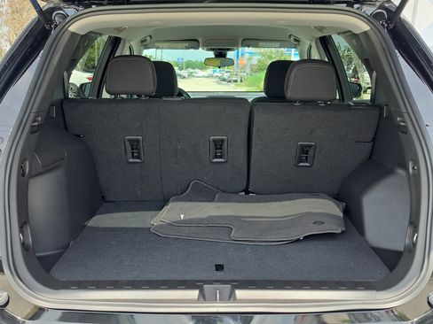 Certified 2024 Chevrolet Equinox LS w/ LS Convenience Package FWD image 6