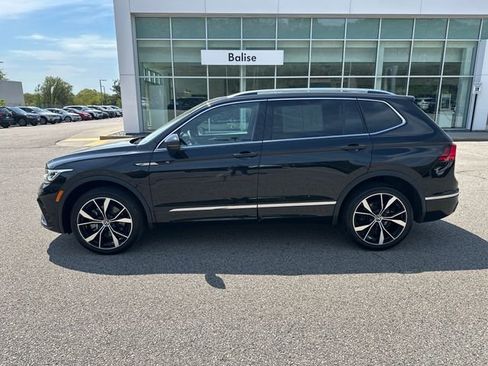 Certified 2023 Volkswagen Tiguan SEL R-Line AWD/4WD image 5