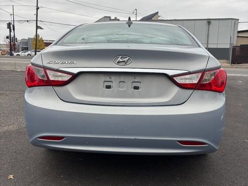 Used 2011 Hyundai Sonata GLS image 4