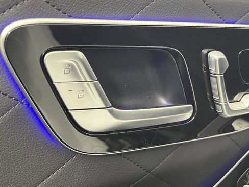 Used 2024 Mercedes-Benz S 580 4MATIC Sedan image 16