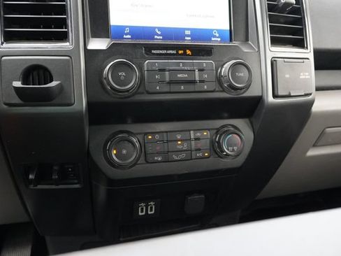 Used 2020 Ford F150 XLT w/ Equipment Group 302A Luxury RWD image 14