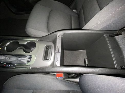 Used 2024 Chevrolet Malibu LT image 21