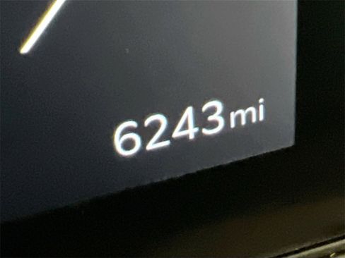 Certified 2024 Kia Sorento SX image 13