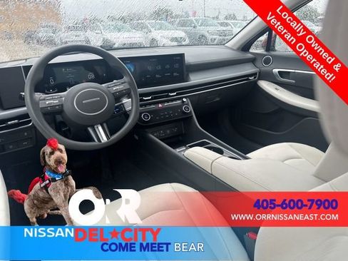 Used 2025 Hyundai Sonata SEL FWD image 10