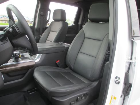 Used 2025 GMC Sierra 1500 Elevation w/ Elevation Premium Package image 23