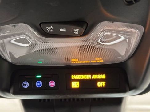 New 2026 GMC Canyon Elevation w/ Technology Package AWD/4WD image 16