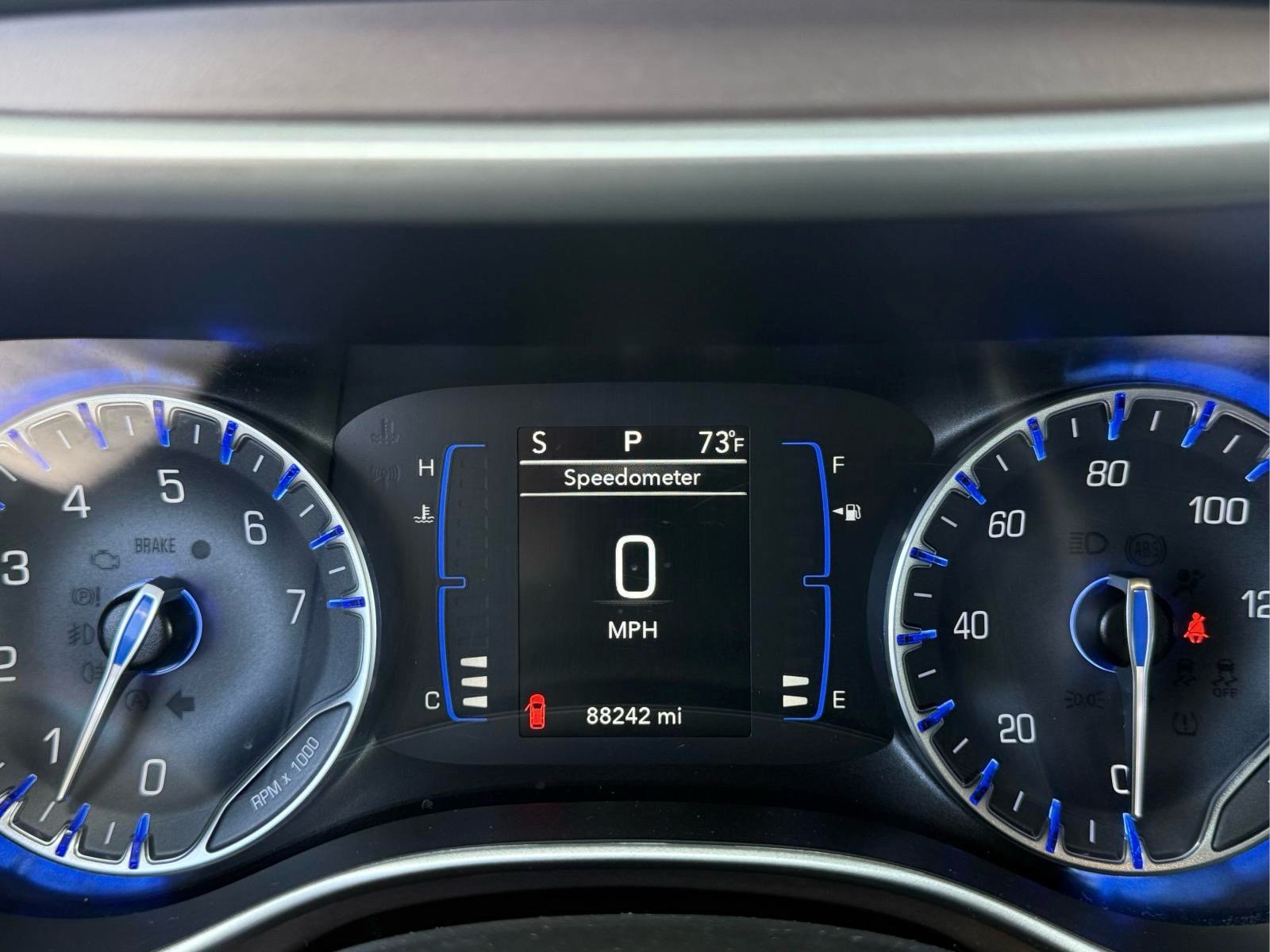 Used 2021 Chrysler Voyager Lxi FWD image 29