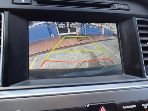 Used 2016 Hyundai Sonata SE FWD image 21