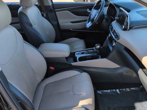 Used 2019 Hyundai Santa Fe FWD image 23