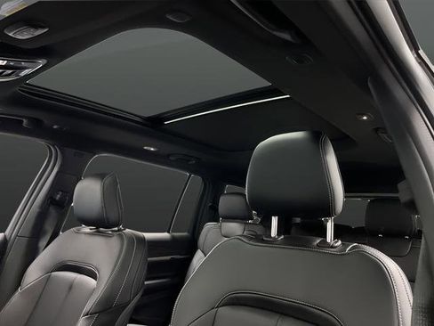 New 2025 Jeep Grand Cherokee L Limited image 7