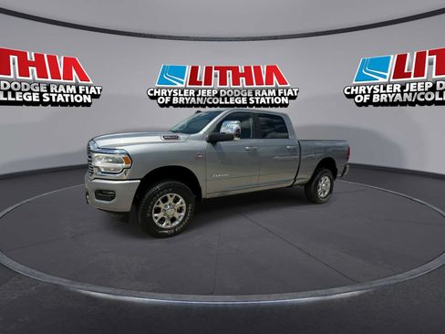 Used 2024 RAM 2500 Laramie AWD/4WD image 4