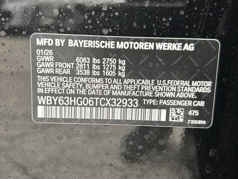 Used 2026 BMW i5 eDrive40 w/ Premium Package RWD image 36