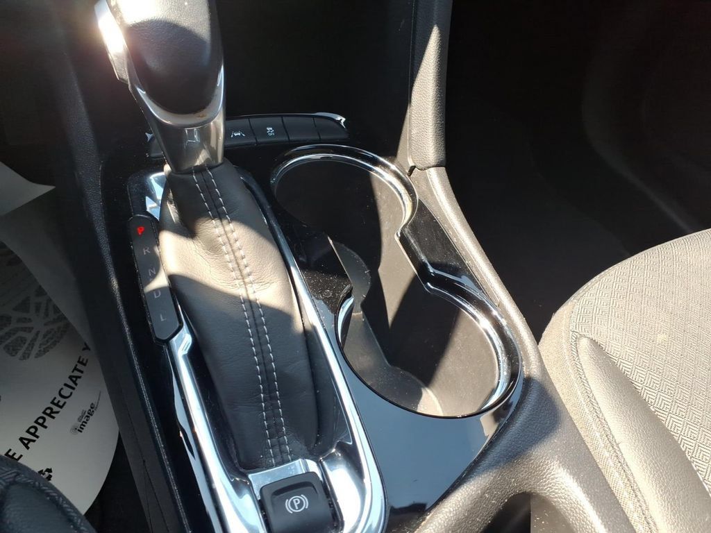 Used 2023 Buick Encore GX Select FWD image 20