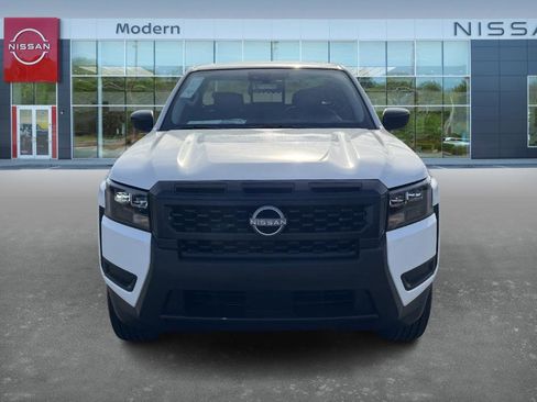 New 2026 Nissan Frontier S image 2
