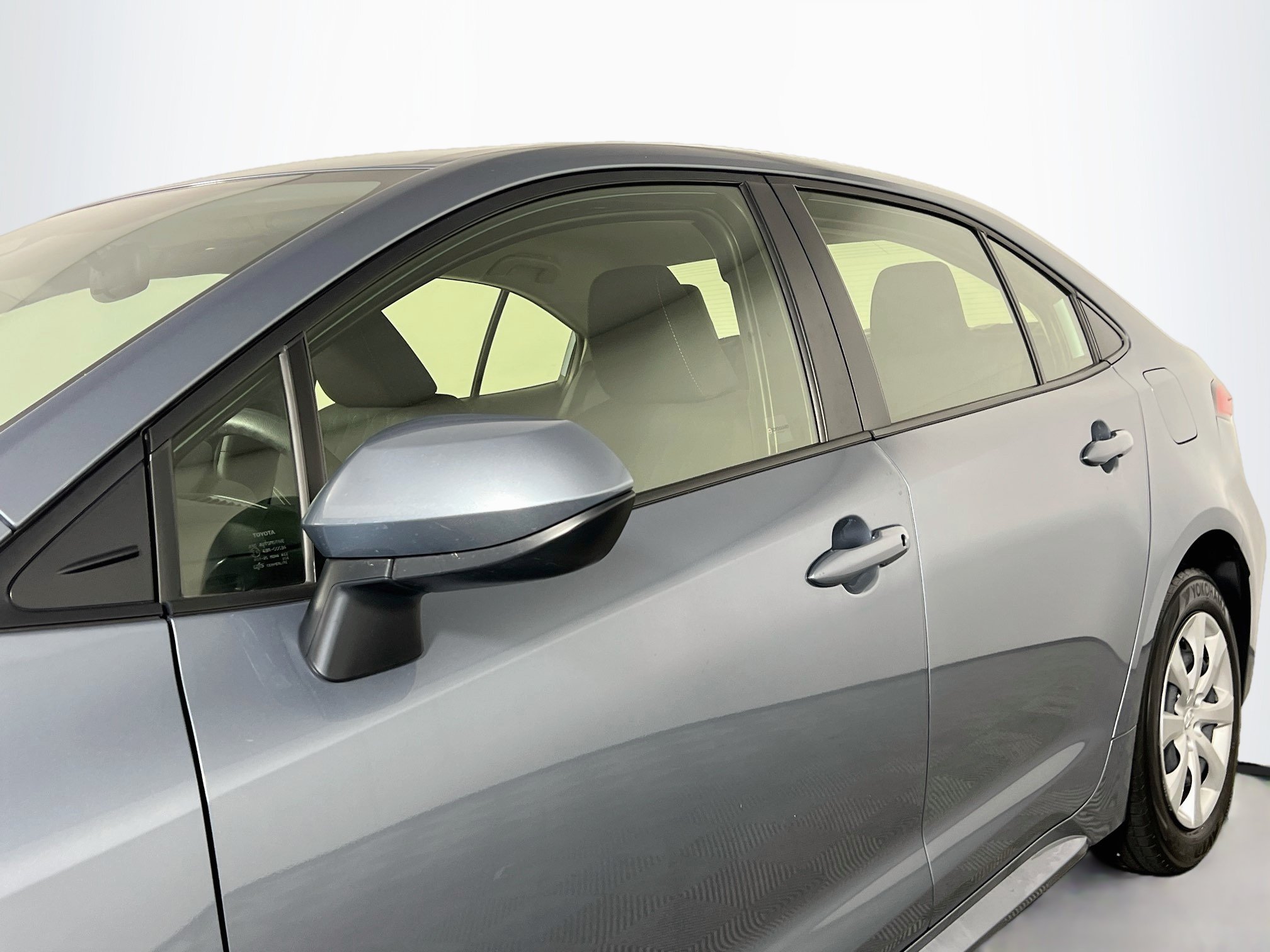 Used 2023 Toyota Corolla LE FWD image 13