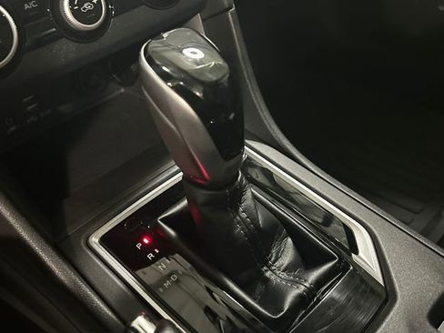 Used 2023 Subaru Impreza 2.0i Limited image 19
