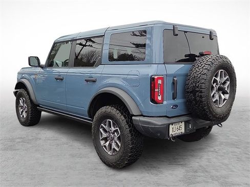 Certified 2025 Ford Bronco Badlands image 4