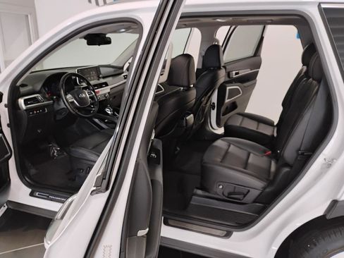 Used 2021 Kia Telluride S image 8