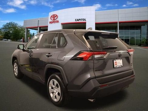 Used 2023 Toyota RAV4 LE AWD/4WD image 6