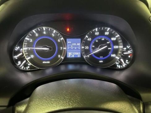 Used 2011 INFINITI QX56 2WD w/ Theater Pkg image 21