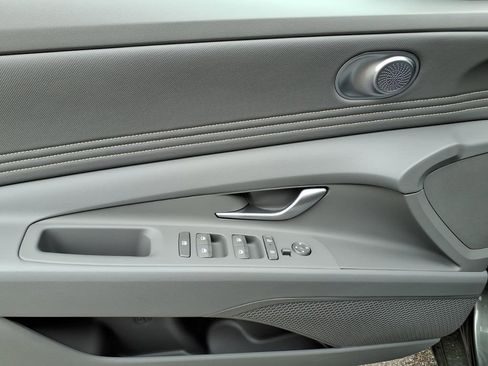 New 2026 Hyundai Elantra Sport FWD image 13