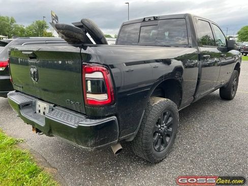Used 2024 RAM 2500 Laramie w/ Night Edition AWD/4WD image 3