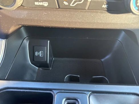 Used 2021 Ford F150 XLT image 26