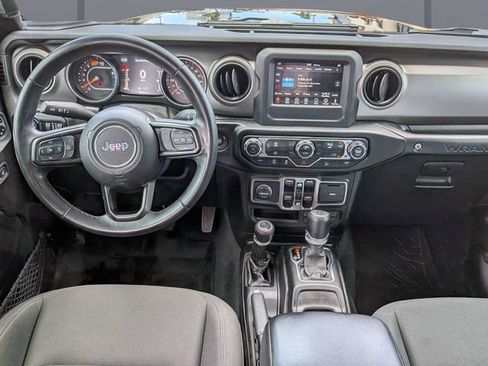 Certified 2019 Jeep Wrangler Unlimited Sport S AWD/4WD image 14