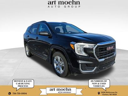 Used 2024 GMC Terrain SLE w/ Driver Convenience Package