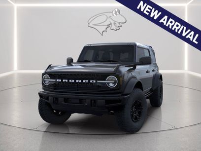 New 2026 Ford Bronco Badlands w/ Wildtrak Package