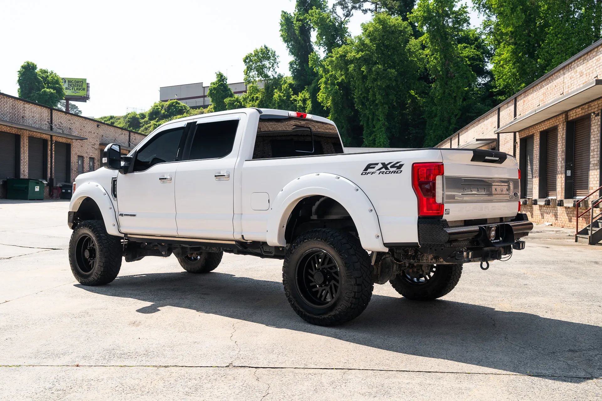 Used 2017 Ford F250 Platinum w/ Platinum Ultimate Package AWD/4WD image 6