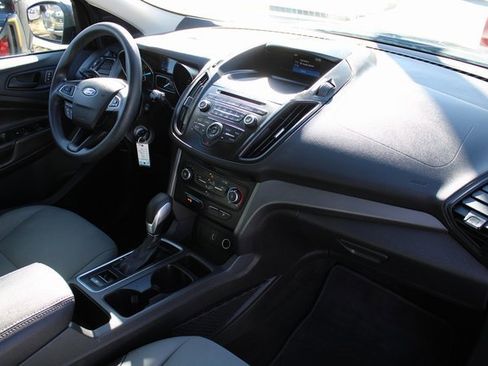 Used 2018 Ford Escape S image 18