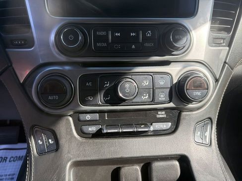 Used 2020 Chevrolet Tahoe LT AWD/4WD image 16