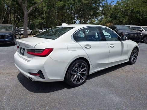 Used 2019 BMW 330i xDrive Sedan w/ Convenience Package AWD/4WD image 3