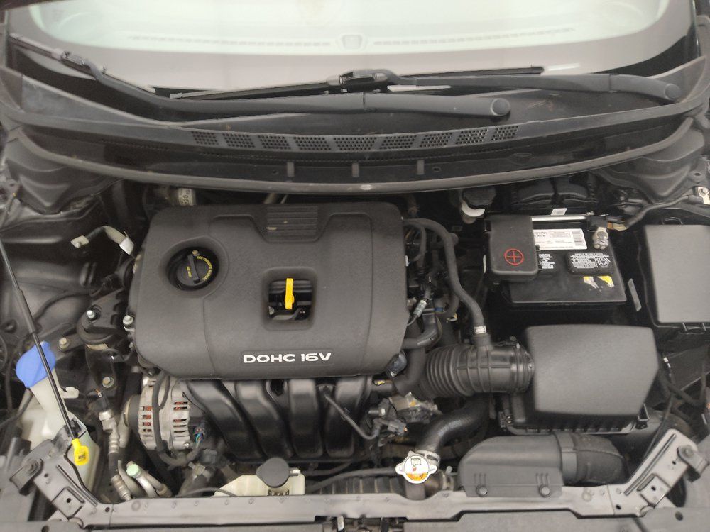 Used 2017 Kia Forte LX FWD image 30