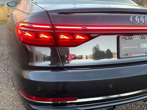 Certified 2022 Audi S8 image 31