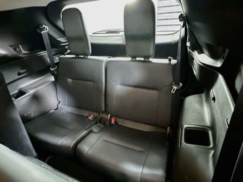 Used 2024 Mitsubishi Outlander SE FWD image 27