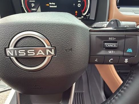 New 2026 Nissan Rogue Platinum w/ Platinum Premium Package AWD/4WD image 18