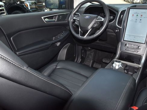 Used 2023 Ford Edge SEL w/ Convenience Package image 15