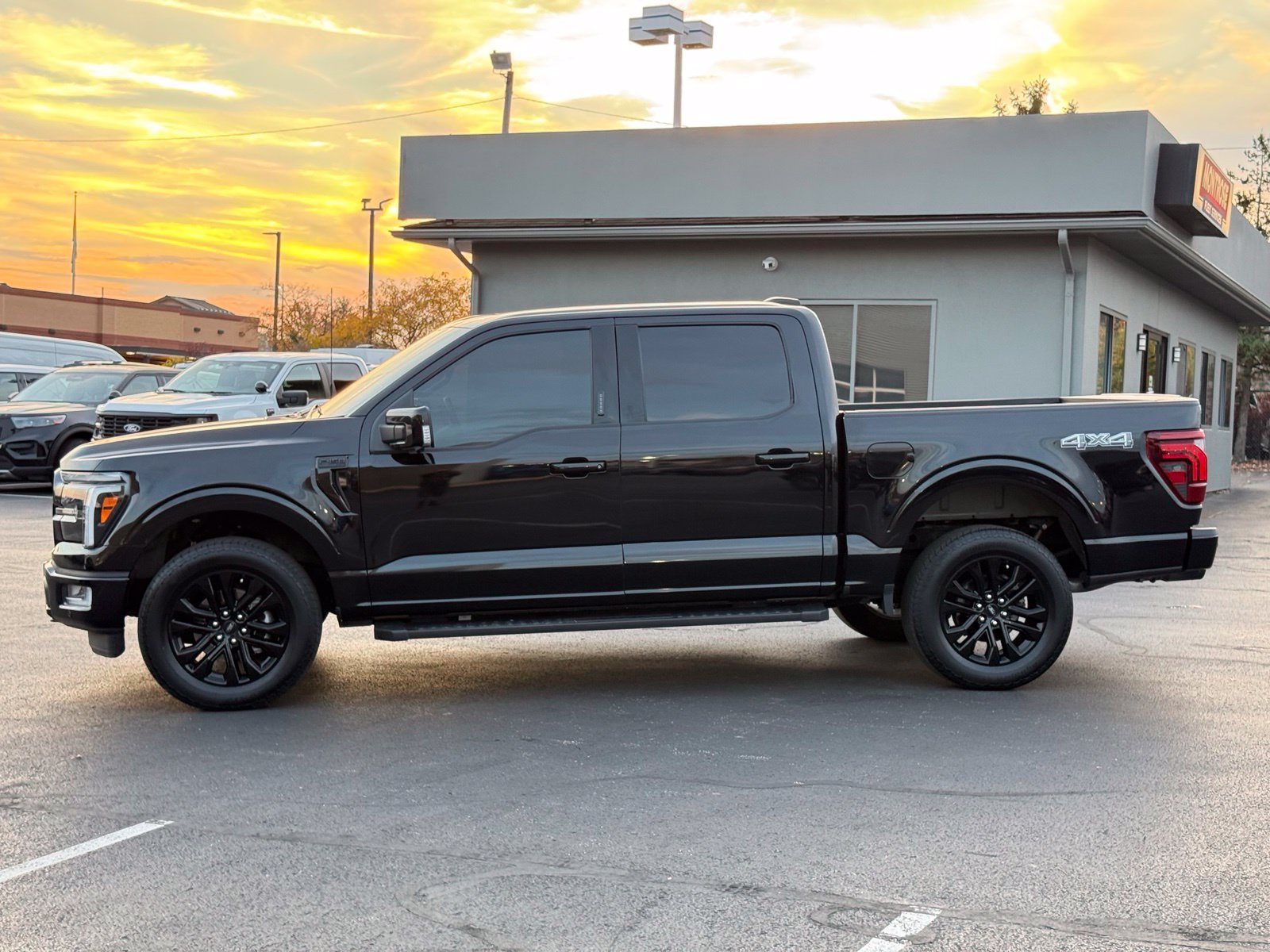 Used 2024 Ford F150 Lariat AWD/4WD image 7