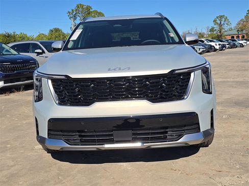 New 2026 Kia Sorento S image 2