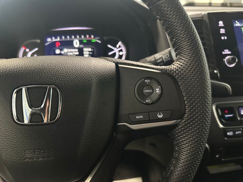 Used 2023 Honda Passport EX-L image 13