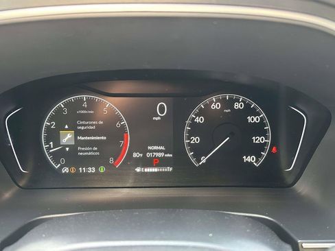 Certified 2025 Honda Pilot Sport image 15