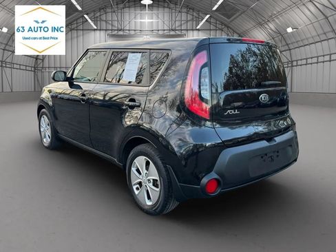 Used 2016 Kia Soul FWD image 3