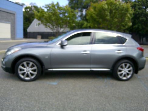 Used 2017 INFINITI QX50 AWD w/ Premium Plus Package image 4