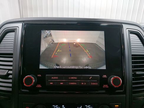 Certified 2024 Nissan Titan SV w/ SV Convenience Package image 23