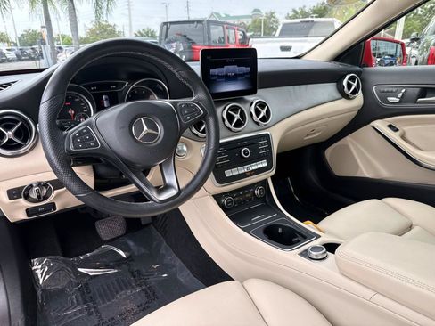 Certified 2019 Mercedes-Benz GLA 250 image 16