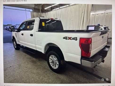 Used 2022 Ford F250 XLT image 2