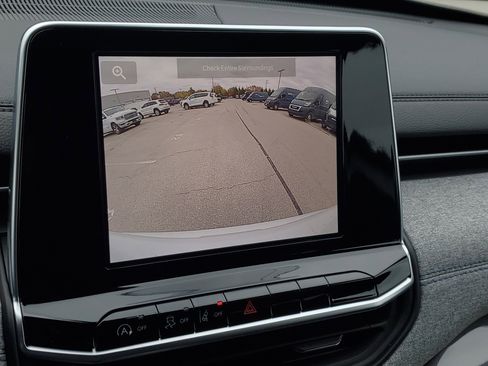New 2026 Jeep Compass Latitude image 25