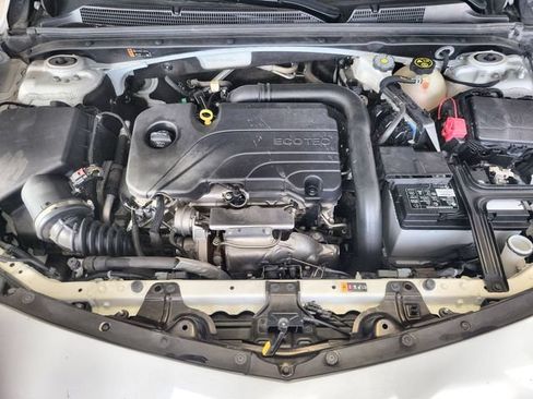 Used 2023 Chevrolet Malibu LT FWD image 25